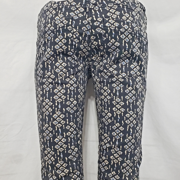 Pilcro & the Letterpress Serif Skinny Sz 25 - Picture 7 of 8